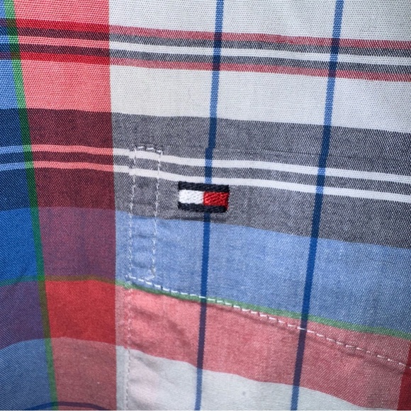 Tommy Hilfiger Men’s XL Button Down Plaid Shirt Red Blue White Long Sleeve - Picture 5 of 5